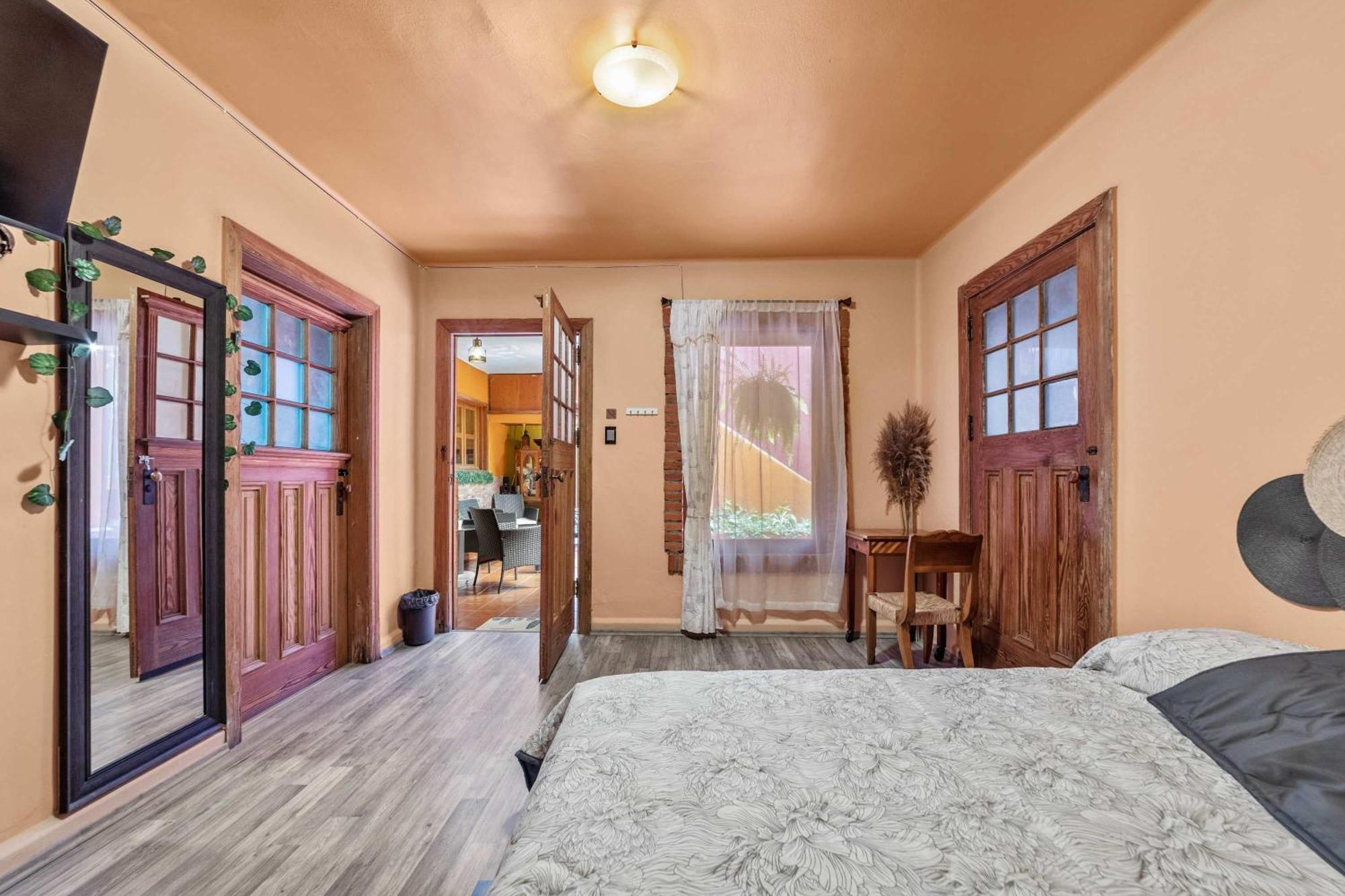 Charming 2-Bedroom Retreat In Lomas De Bezares Mexico City Luaran gambar